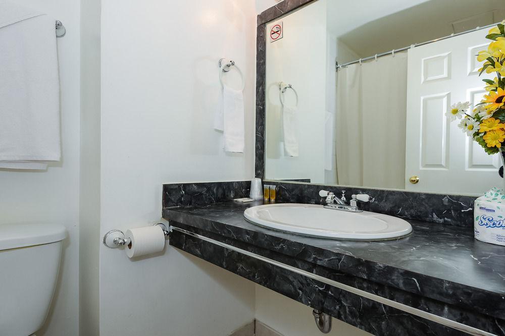 Ottawa Inn Hotel Kültér fotó